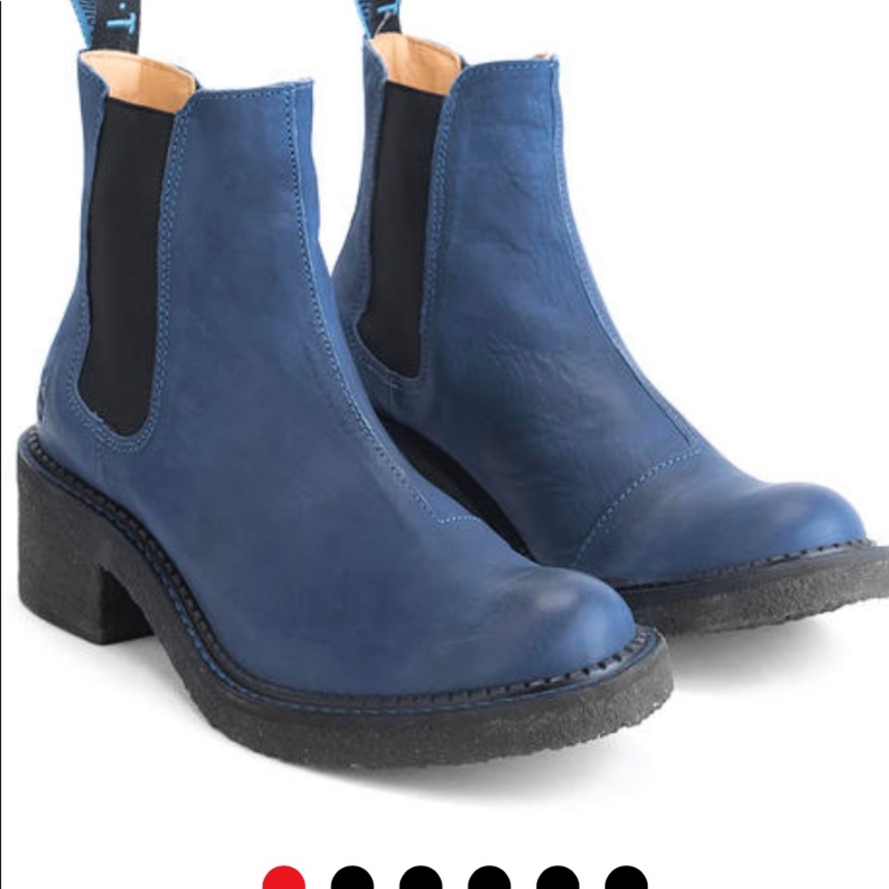 SOLD OUT John Fluevog Boston Crepe Sole Chelsea Navy Boot Boutique Dr. Martens